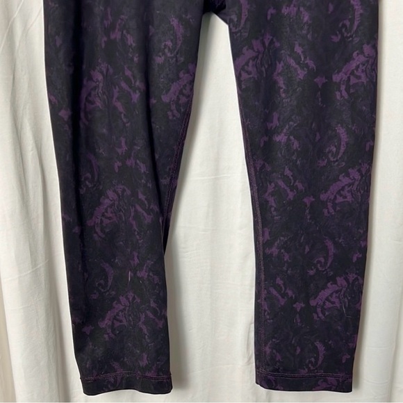 Lululemon Wunder Under Crop legging Size 8 - Picture 5 of 10